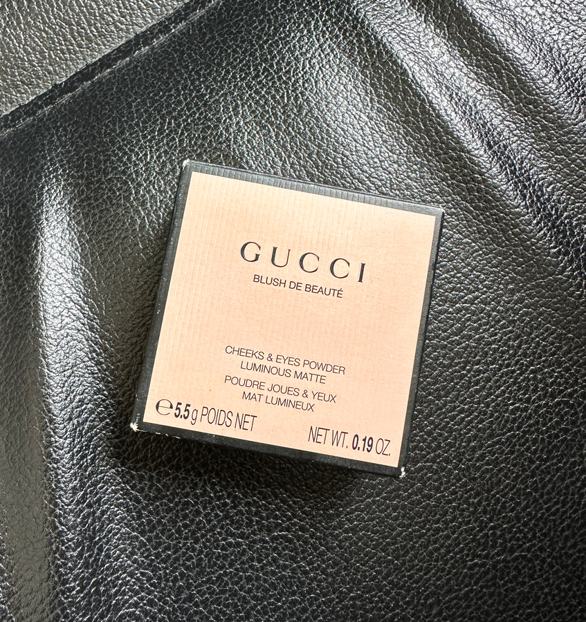 Пудра для щек и глаз Gucci Cheek & Eyes Powder Luminous Matte 05 Rosy Beige