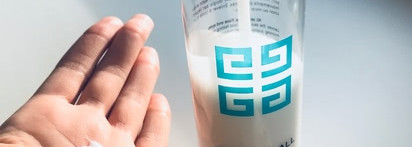 Givenchy Clean it All нежное молочко для умывания