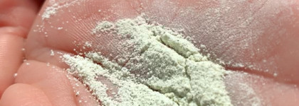 By Wishtrend Green Tea & Enzyme Powder Wash (рН 5,5) - энзимная пудра для умывания с зеленым чаем