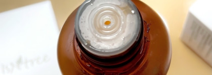 Isntree Green Tea Fresh Toner - тонер с 80% экстракта зелёного чая и трав