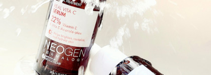 Neogen Real Vita C 22% Serum: серум с Аскорбил Фосфат Натрия, Аскорбиновой кислотой, Ниацинамидом, экстрактами “Acerola-plex”