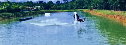 Краш-тест NYX Full Throttle Lipstick