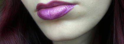 Не все то хорошо, что блестит:жидкая губная помада Essence Metal Shock Lip Paint