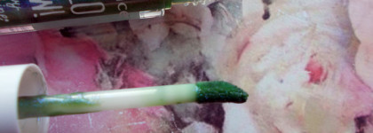 Блеск для губ Essence Holo Wow! Dewy Lip Shine в оттенке 05 Fairy Dust