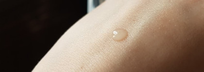 Хотите избавиться от текстуры на губах? Тогда эти средства для вас! Glamglow Matte Lip Treatment и Hello Beauty Антиоксидантная сыворотка