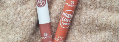 Лучшая бюджетная увлажняющая помада от Essence insta-care в оттенках 01 Sandy Sunrise и 02 Daily Maybe