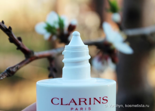 Защитный флюид-экран для лица UV Plus Anti-Pollution SPF 50 от Clarins