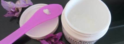 Первое знакомство с легендой Kiehl's. Увлажняющий крем для лица Kiehl's Ultra Facial Cream и Крем для кожи вокруг глаз с авокадо Kiehl's Creamy Eye Treatment with Avocado. Ожидание и реальность