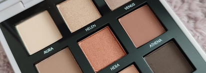 Topface Maestro academy eyeshadow bar в оттенке soft dream