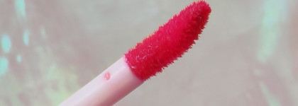 Масло для губ Catrice Lip oil Secret garden C01 Lips don't Lie