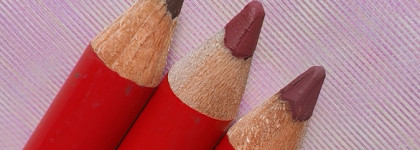 Карандаши для губ Shu в оттенках 44,47 и 48