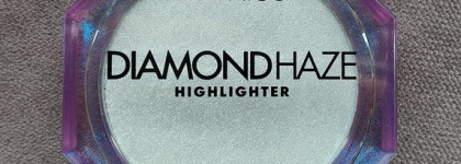 Хайлайтер Catrice Diamond haze highligter 010 Gimme glitter