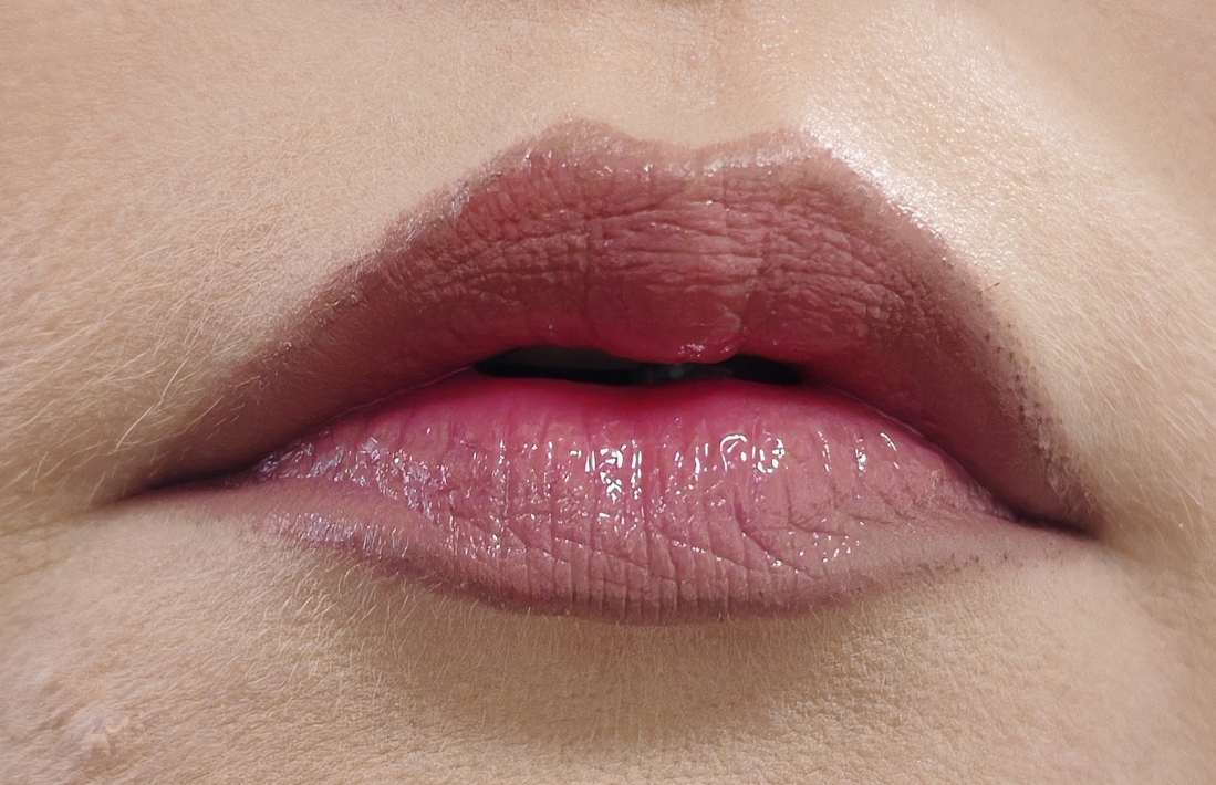 С карандашом