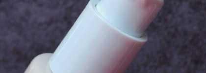 Vivienne sabo Surrealist foundation 01 Слоновая кость