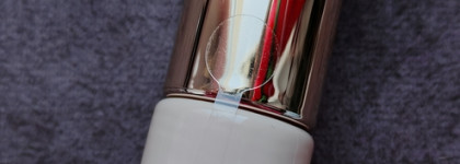 Vivienne sabo Surrealist foundation 01 Слоновая кость