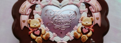 Милые румяна Flower knows Sweetheart bear 04 Sweetheart Strawberry