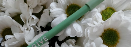 Моя база: Arive Makeup everlasting eye pencil 09 Burgundy