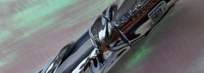 Удачная новинка - блеск для губ Influence Beauty Metamorphix 01 Kryptonite