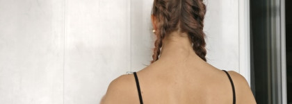 Цветные спреи Sephora Hair Color Blush на тёмных волосах