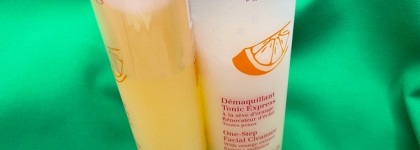 9-й год абсолютной любви: лучшее средство для демакияжа Clarins One-Step Facial Cleanser