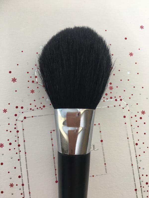 Создай свой идеальный Makeup с помощью профессиональных кистей от  Dior# Backstage Makeup