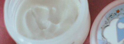 Glossier Moisturizing Moon Mask - спасение для кожи зимой