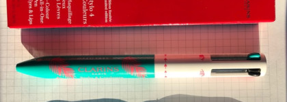 Clarins Stylo 4 Couleurs - четырёхцветная ручка-подводка - лето 2018