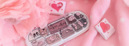 Это Essence? Розовое чудо, которое вам точно понравится. Палетка Essence in love with rose eyeshadow box 02 & happily ever after