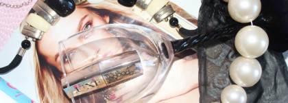 А внутри совсем не люкс. Печальное знакомство с увлажняющей губной помадой Avon Luxe в оттенке lustering nude