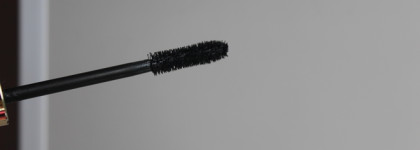 Выразительный взгляд с Oriflame. Карандаш для бровей 33092 Blonde и тушь для ресниц Incredible Length серии Giordani Gold
