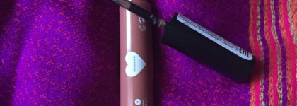 Матовые помады Lottie London "Stay all day" (+ свотчи на дуохромный блеск для губ #Holo)