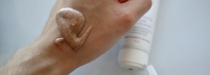 Уход за кожей от Kleona: биоактивная маска для лица "Облепиха", мягкий крем-скраб с косточками малины