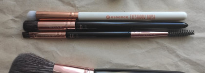 Макияж в оливковых тонах за 12 минут