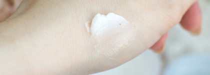 Корейские кремы для глаз - Mizon Collagen Power Firming Eye Cream и Elizavecca Gold CF-Nest B-jo Eye Want Cream