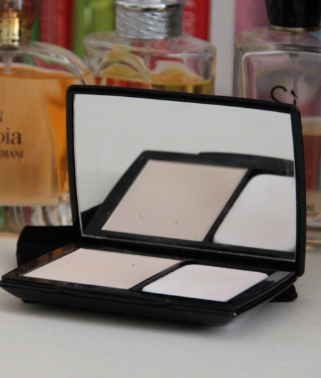 Эффект "обнаженной" кожи - моя любимая компактная пудра Lingerie de peau Compact от Guerlain в оттенке 01 "Слоновая кость"