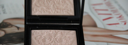 Красивейшая новинка от Givenchy Teint Couture shimmer powder. Хайлайтер или нежнейшая пудра - вуаль для вашей кожи?