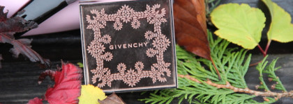 Неизменная спутница моего макияжа. Невидимая пудра Prisme Libre из рождественской коллекции Givenchy