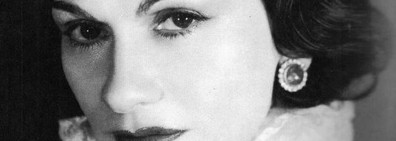 Красивый нюд из обновленной линейки помад Chanel Rouge Coco Flash в оттенке 54 Boy