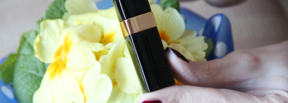 Красивый нюд из обновленной линейки помад Chanel Rouge Coco Flash в оттенке 54 Boy