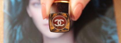 Очередной красивый нюд от бренда Chanel - Rouge Coco Flash Cruise 2019 в оттенке 208 Lumière