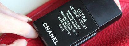 Мои новинки от бренда Chanel: тональный флюид Ultra le teint velvet в оттенке B20 и ультраматовая помада Rouge Allure INK Fusion в оттенке 804 Mauvy Nude