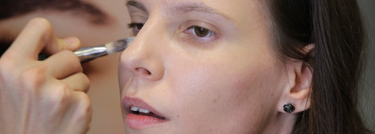 Стильный и яркий профессиональный макияж от бренда Chanel