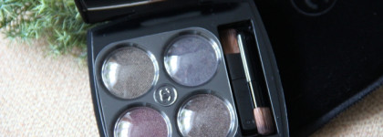 Noir et Blanc de Chanel: палетка Les 4 Ombres в оттенке 332 Noir Suprême