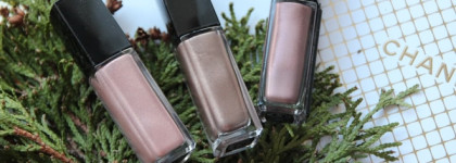 Весенняя коллекция Desert Dream Spring 2020 от Chanel: стойкие жидкие тени для век Longwear Liquid Eyeshadow в оттенках 32 Vastness, 28 Desert Wind и 26 Quartz Rose