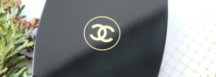 Новинка в моей коллекции: пудра-хайлайтер Chanel Eclat Du Desert Illuminating Powder из коллекции Desert Dream Spring 2020 от Chanel