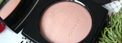 Новинка в моей коллекции: пудра-хайлайтер Chanel Eclat Du Desert Illuminating Powder из коллекции Desert Dream Spring 2020 от Chanel