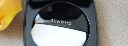 Моя первая компактная пудра от Chanel: светоотражающая пудра с эффектом естественного сияния Les Beiges Summer of glow в оттенке Sand