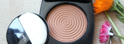 Пудра, как вариант бронзера. Светоотражающая пудра с эффектом естественного сияния Les Beiges Summer of Glow в оттенке Sunset от Chanel