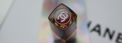 Помада из обновленной коллекции Rouge Coco Flash 2020 в оттенке 138 Feel