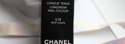 Осколок осенней коллекции Chanel 2017. Le Vernis в оттенке 578 New Dawn